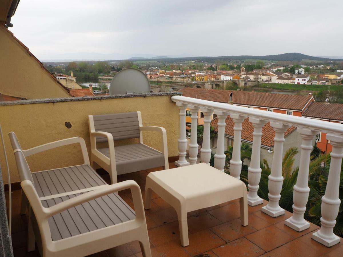 El Cerezo Villa Ciudad Rodrigo Exterior photo